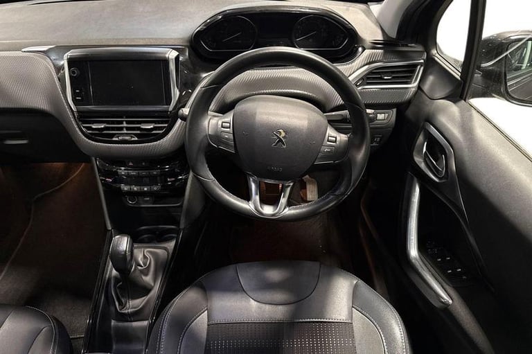 2018 Peugeot 2008 1.2 PureTech Allure Premium 5dr [Start Stop] HATCHBACK PETROL Manual