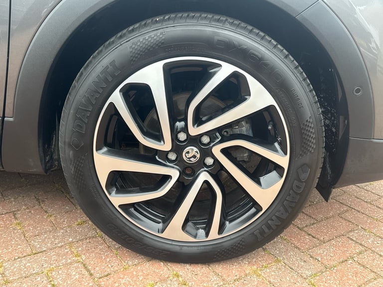 2019 Vauxhall Grandland X 1.5 Turbo D Elite Nav 5dr HATCHBACK DIESEL Manual