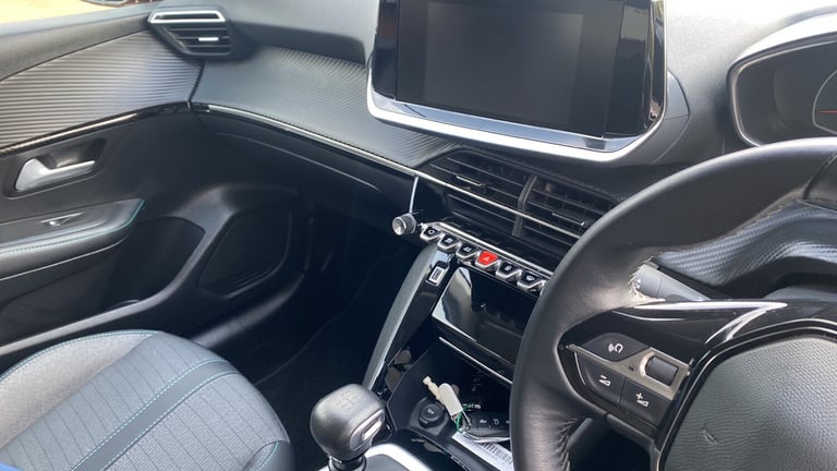 2021 Peugeot 208 1.2 PureTech 100 Allure 5dr Petrol Hatchback Hatchback Petrol Manual