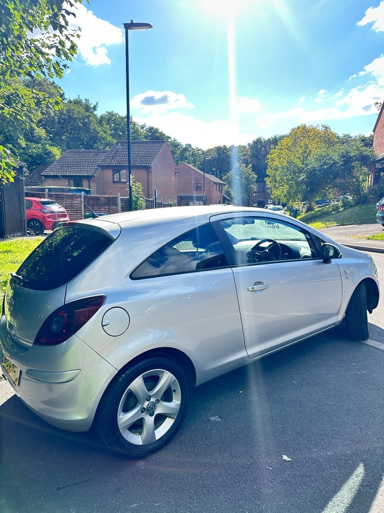 Vauxhall, CORSA, Hatchback, 2014, Manual, 1398 (cc), 3 doors