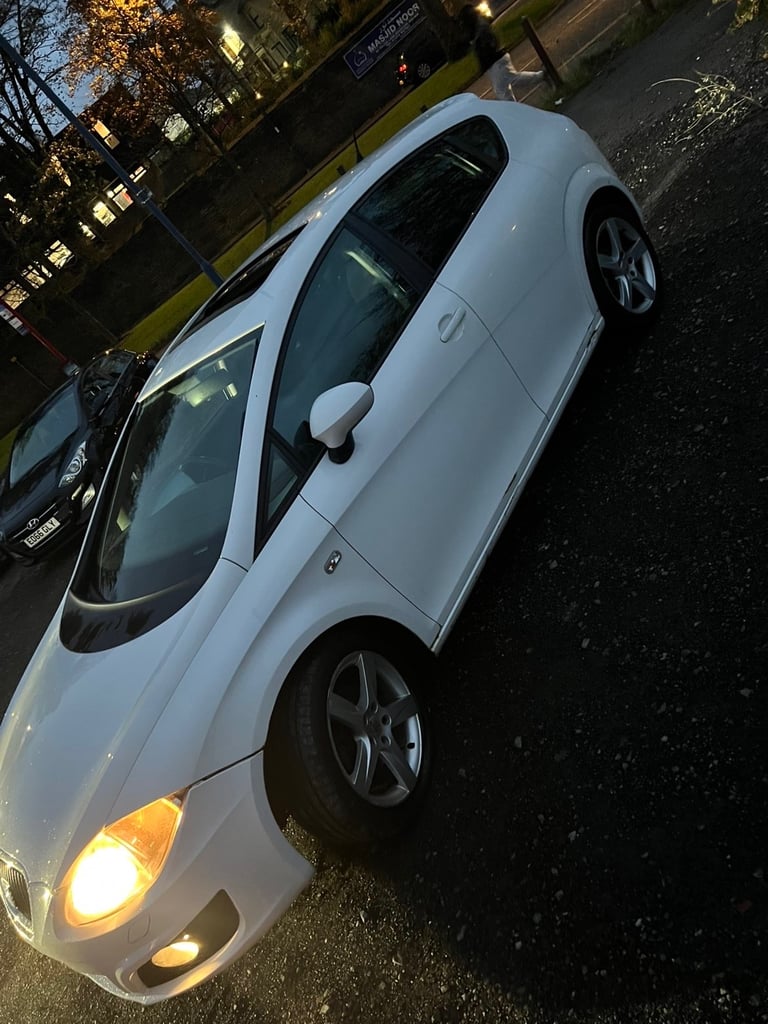 Seat, LEON, Hatchback, 2010, Manual, 1968 (cc), 5 doors