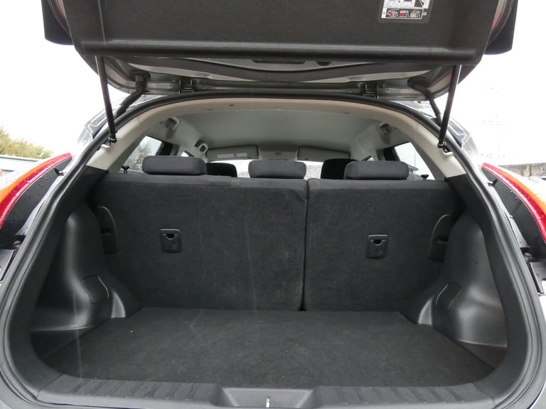 1.6 N-Tec 5dr *7 SERVICES +SATNAV +REV CAM +CRUISE +BTOOTH +2 KEYS*