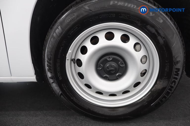 2024 Vauxhall Combo 2300 100kW Prime 50kWh H1 Van Auto Panel Van Electric Automatic