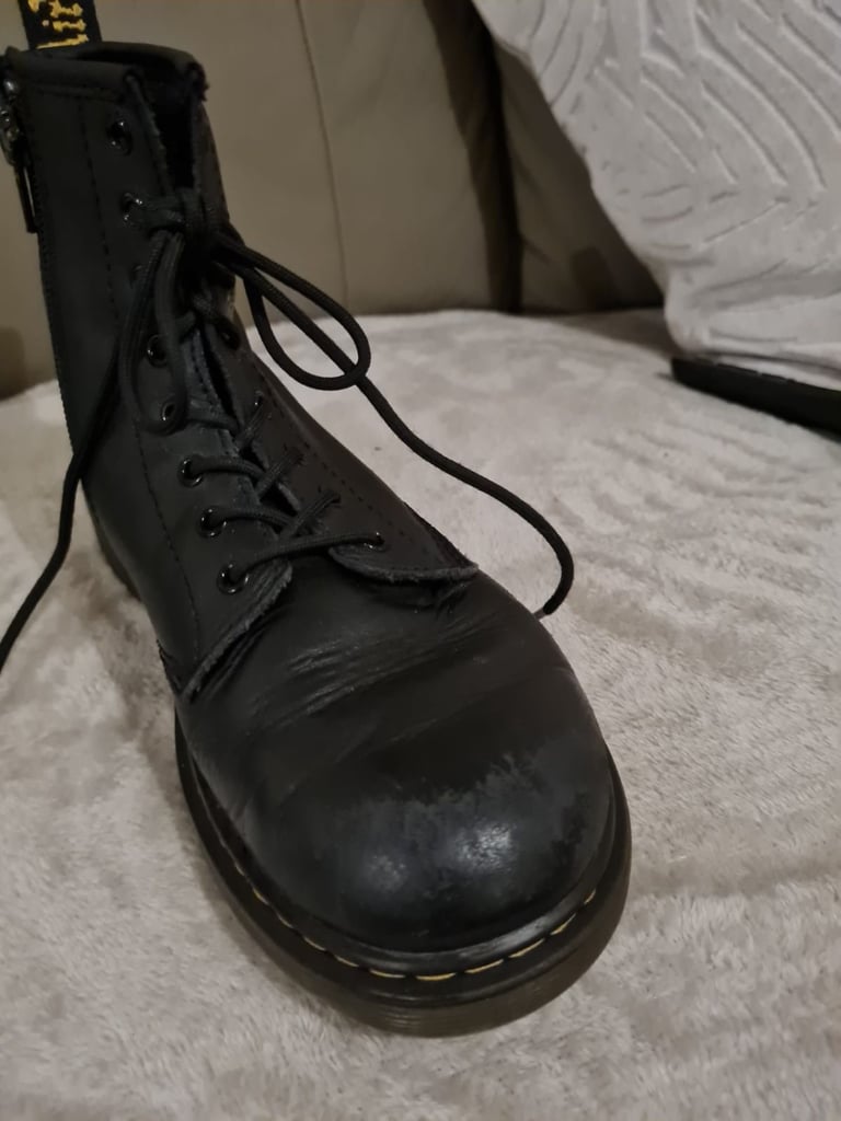 Dr Martin boots 