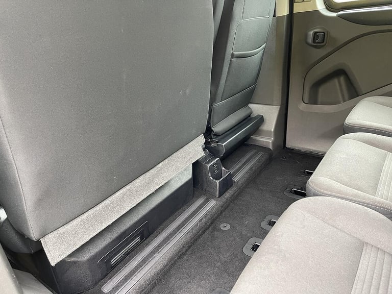 2022 Ford Tourneo Custom 2.0 320 EcoBlue MHEV Titanium L2 Euro 6 (s/s) 5dr MPV Diesel Manual