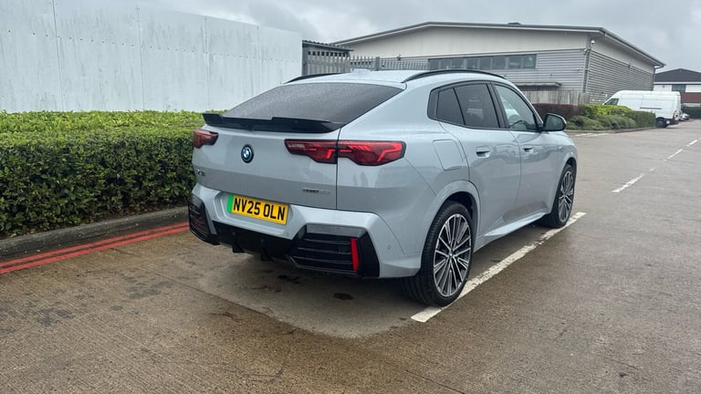 2025 BMW iX2 150kW eDrive20 M Sport 65kWh 5dr Auto [Tech/Pro] Electric Hatchback Hatchback Electr...