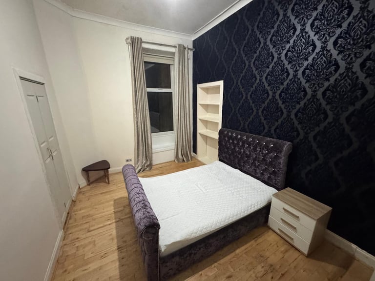 6 bedroom to let 