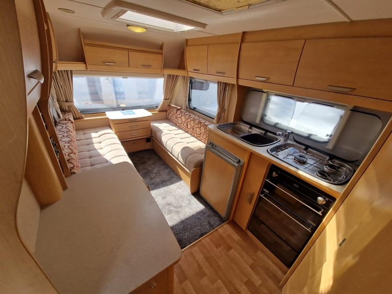 2010 Elddis Lunar XPlore 452 Single Axle 2 Berth Motor Mover Large Rear Bathroom