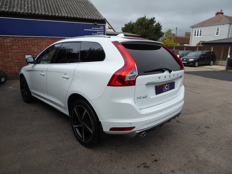 2015 Volvo XC60 D4 [190] R DESIGN Lux Nav 5dr ESTATE DIESEL Manual