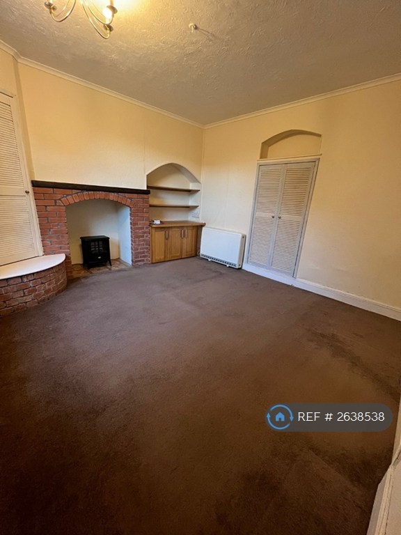 1 bedroom flat in Maer Down, Bude, EX23 (1 bed) (#2638538)