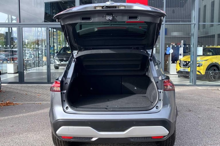 2022 Nissan Qashqai 1.3 DiG-T MH 158 N-Connecta 5dr Xtronic HATCHBACK Petrol/Electric Hybrid Auto...