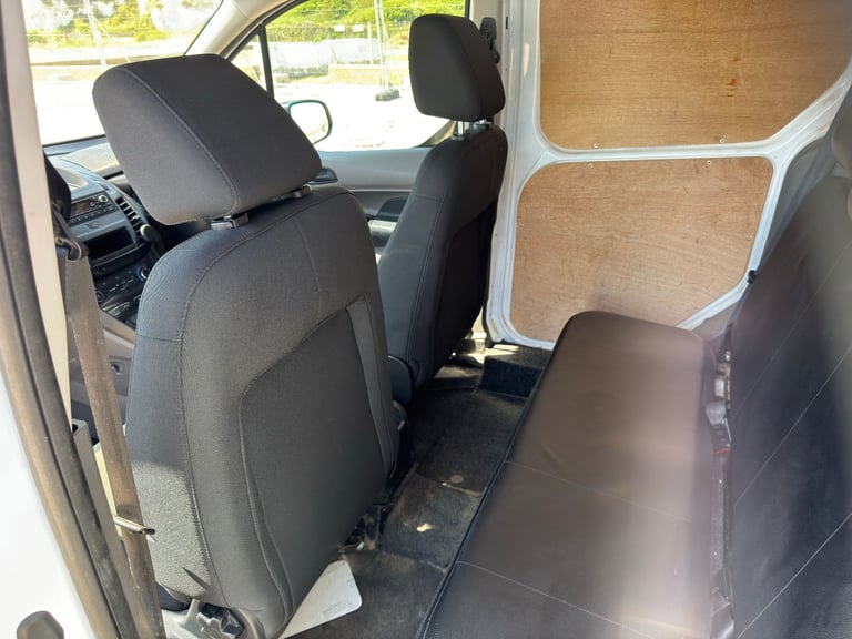 2019 Ford Transit Connect 200 - Long MOT - Crew Cab - 2 Keys - ULEZ Compliant