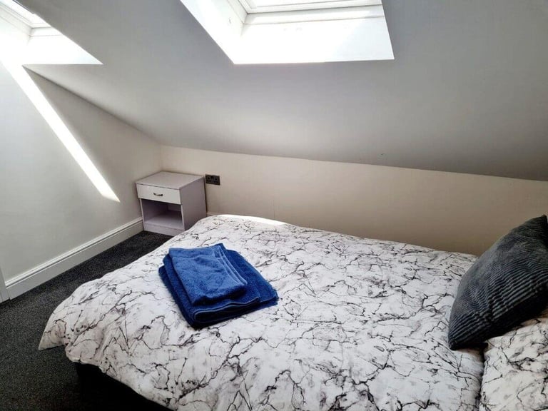 NEWLY FURNISHED EN SUITE ROOMS FOR RENT IN WATFORD