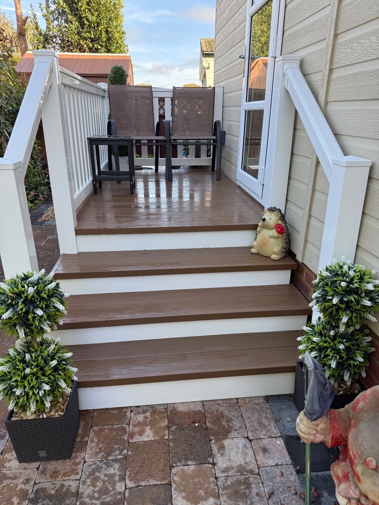 Verandah Composite decking, antique oak, great condition. All decking, rails, skirting.