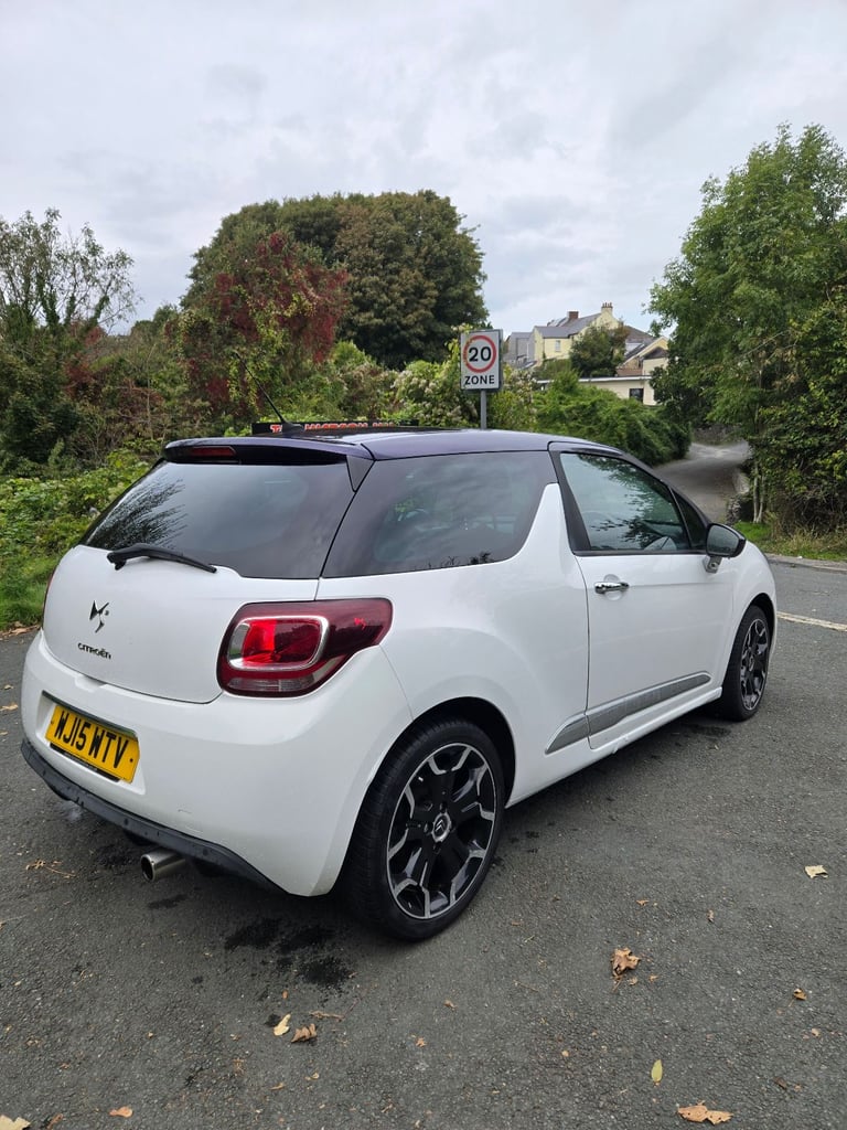 Citroen, DS3, Hatchback, 2015, Manual, 1199 (cc), 3 doors