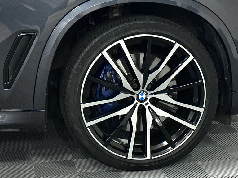 2019 (69) BMW X5 30d M Sport xDrive 3.0 Auto xDrive [Tech/Plus Pack] ( 265 bhp )