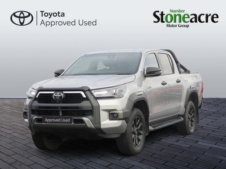 2023 Toyota Hilux 2.8 D-4D Invincible X Pickup Double Cab 4dr Diesel Auto 4WD Euro 6 (s/s) (2 Die...