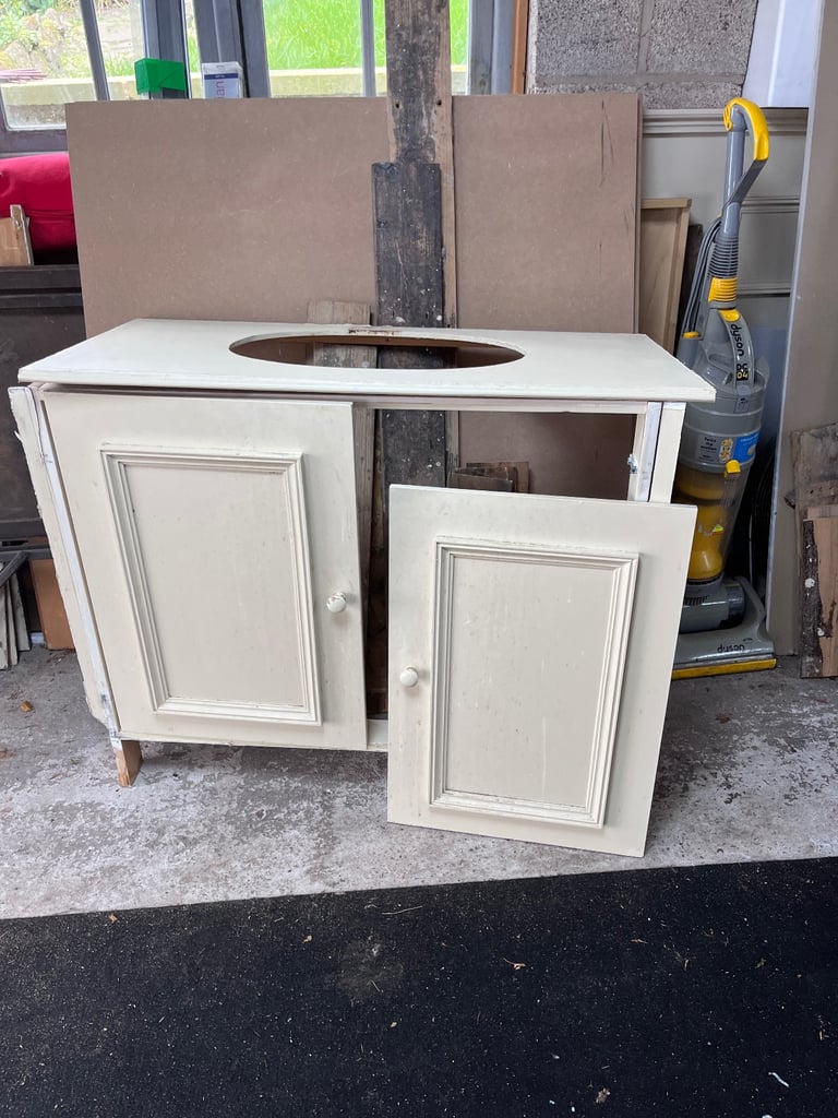 Bathroom Basin with Vintage Cross Headed Taps and Vanity with Doors