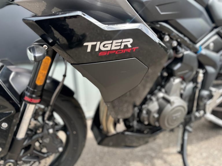 STUNNING BRAND NEW 2025MY TRIUMPH TIGER SPORT 800 MOTORCYCLE 