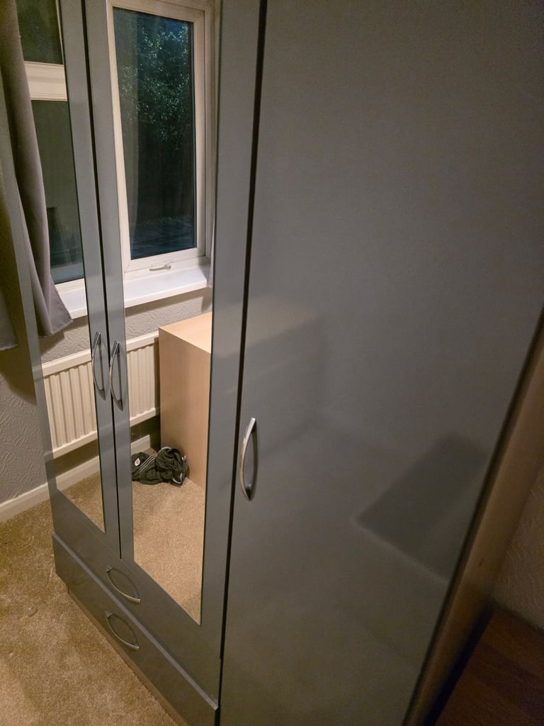 image for Large wardrobe 