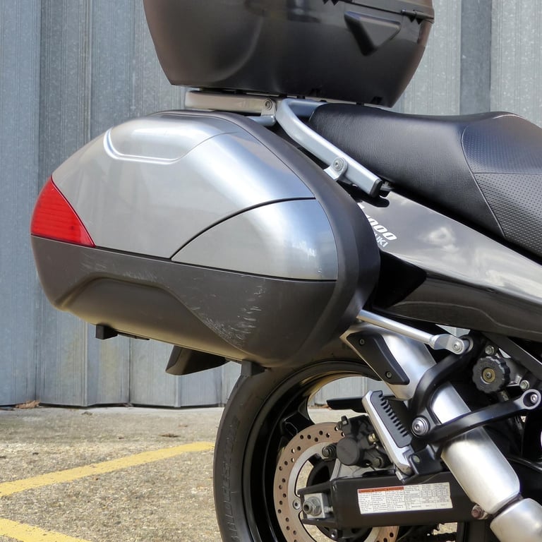 2007 SUZUKI DL1000 K6 GT V-STROM – A COMFORTABLE, RELIABLE ONE OWNER MOTORCYCLE.
