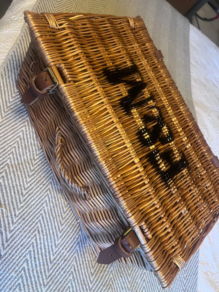 image for Fortnum & Mason Hamper / Basket