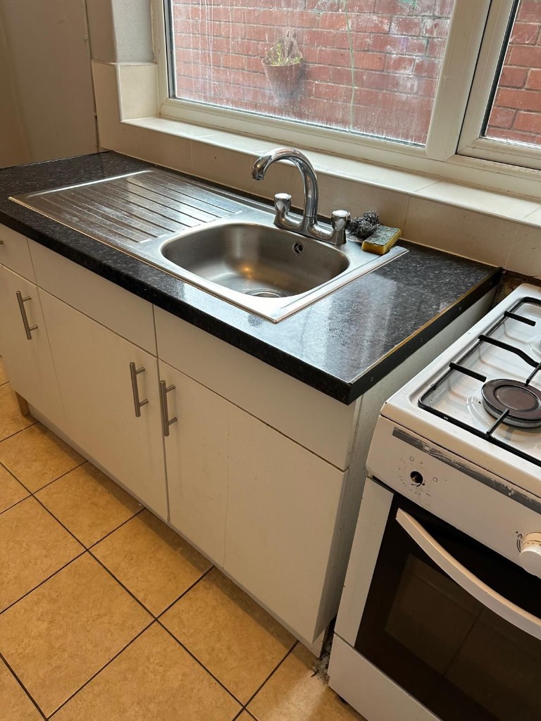 Room in Leicester LE3 9FQ shared property