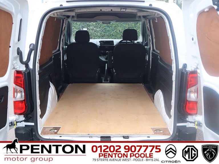  Vauxhall Combo 1.5 Turbo D 2300 Dynamic L2 H1 Euro 6 4dr Diesel Manual