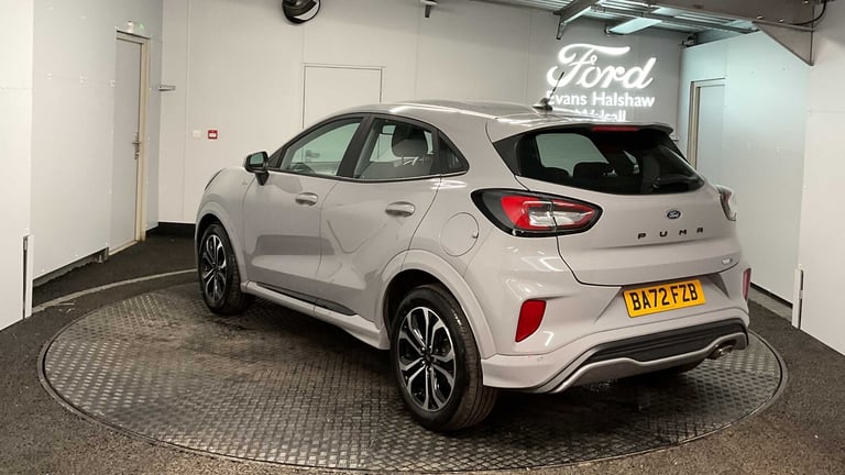 2022 Ford Puma 1.0 EcoBoost Hybrid mHEV ST-Line 5dr Hatchback Petrol Manual