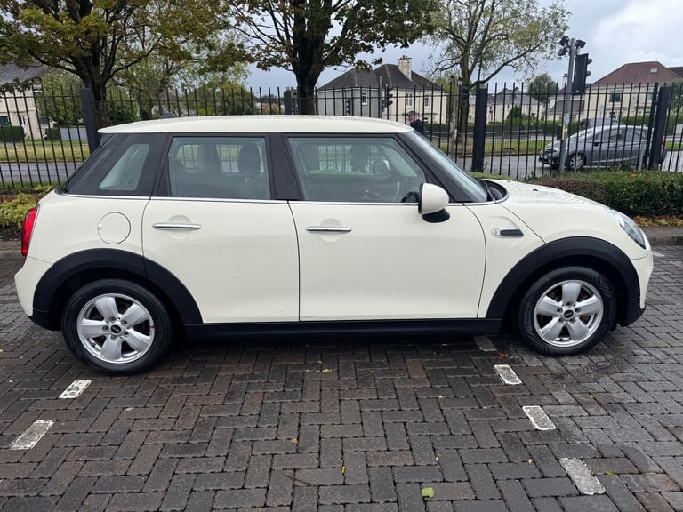 2015 MINI Hatch 1.2 One 5dr HATCHBACK Petrol Manual