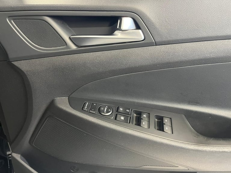 2017 Hyundai TUCSON 1.7 CRDi Blue Drive SE Nav 5dr 2WD DCT ESTATE DIESEL Automatic