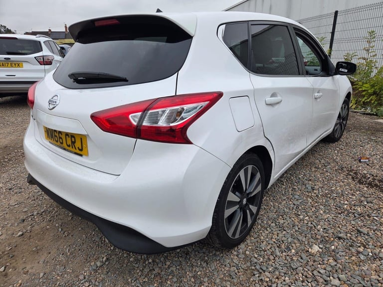 2016 Nissan Pulsar 1.2 DIG-T Tekna Euro 6 (s/s) 5dr HATCHBACK Petrol Manual