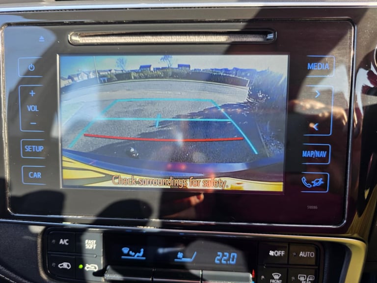 2017 EXCELLENT TOYOTA AURIS DIESEL-LOW DIESEL MILES-ULEZ FREE-FULL SERVICE HISTORY