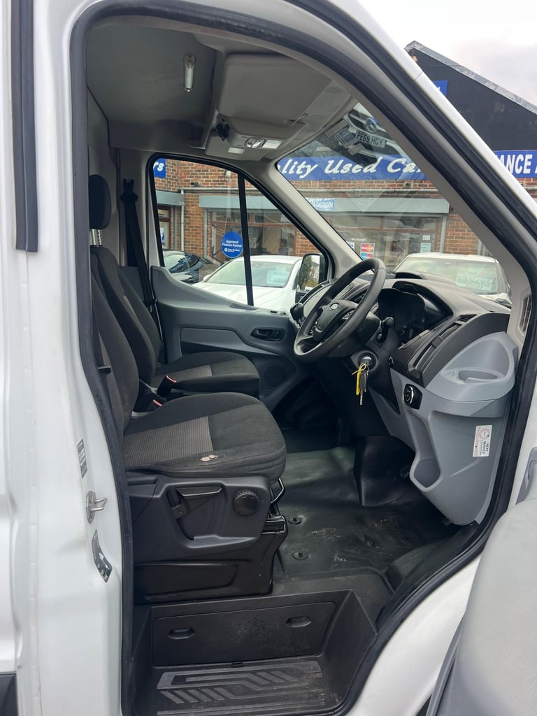 2018 Ford Transit 2.0 350 EcoBlue FWD L2 H3 Euro 6 5dr PANEL VAN Diesel Manual