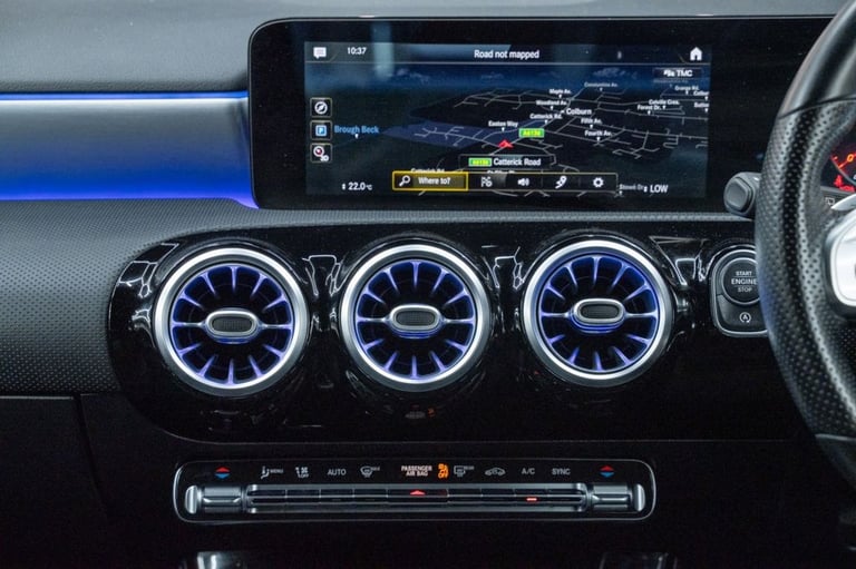 2020 Mercedes-Benz A-Class 1.3 A200 AMG Line (Premium 2) Hatchback 5dr Petrol 7G-DCT Euro 6 (s/s)...