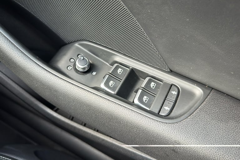  Audi A3 Saloon 1.5 Tfsi Cod Black Edition Saloon 4dr Petrol Manual Euro 6 s/s