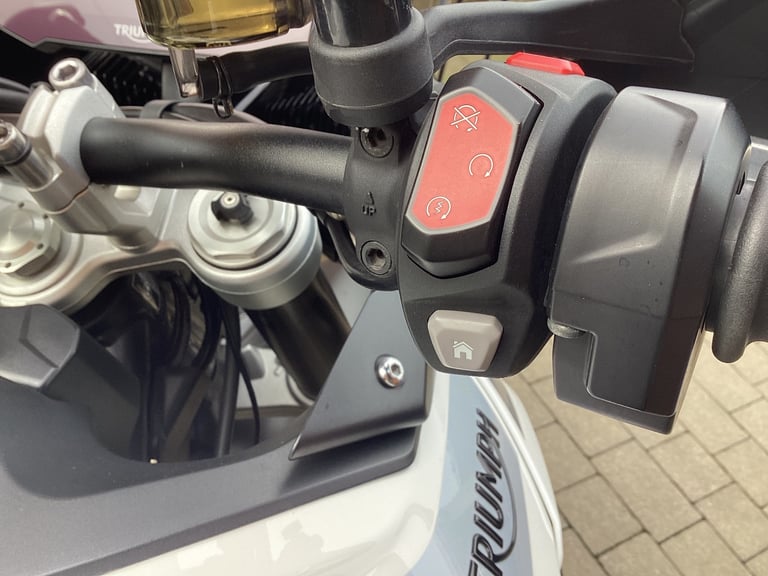 Triumph tiger gtpro 71reg