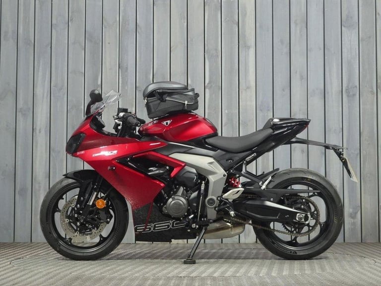 2024 74 TRIUMPH DAYTONA 660