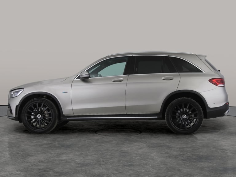 2021 Mercedes-Benz GLC 2.0 GLC300de 13.5kWh AMG Line (Premium) SUV 5dr Diesel Plug-in Hybrid G-Tr...