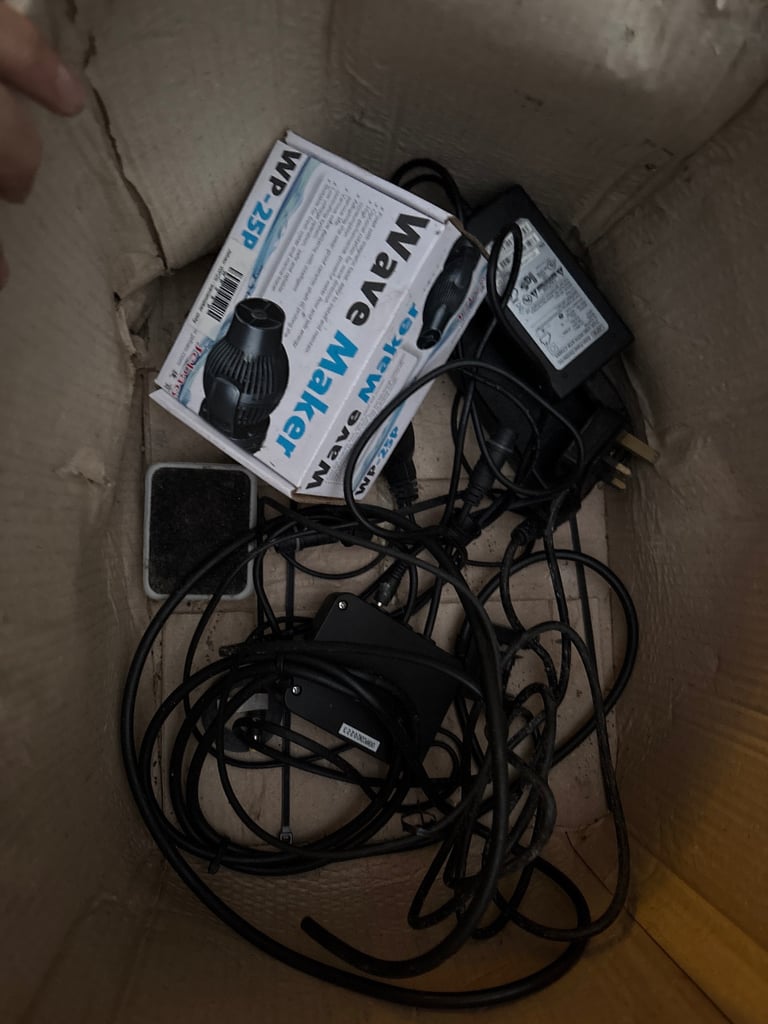 Marine Wave makers and controller