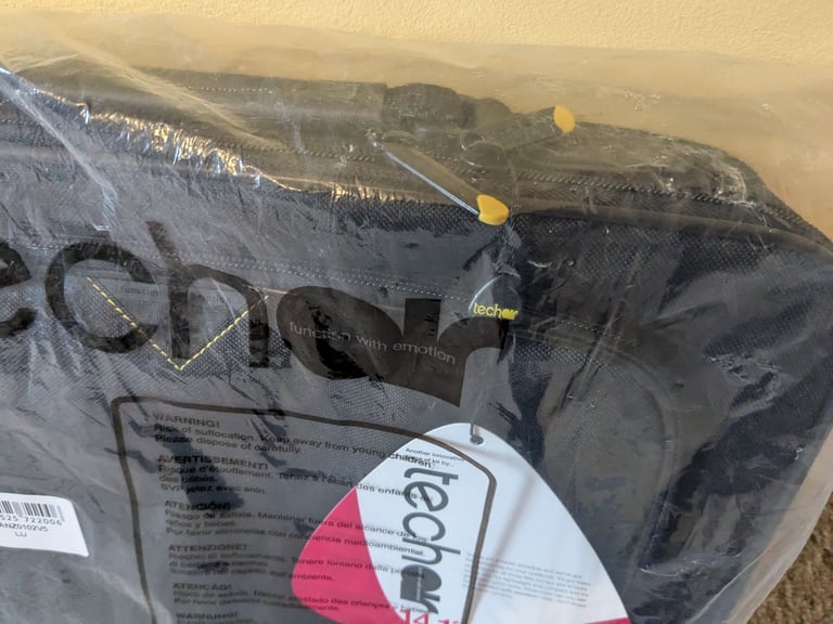 Techair laptop bag