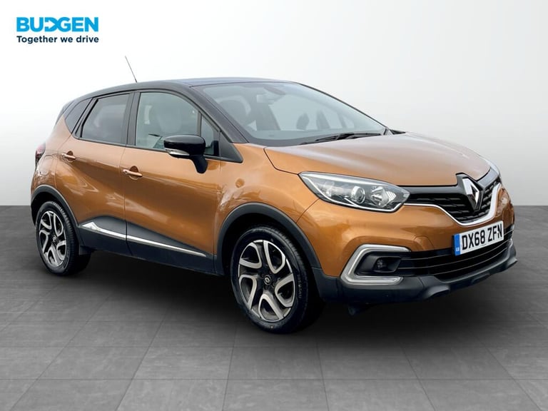 image for 2018 Renault Captur 0.9 TCe ENERGY Iconic Euro 6 (s/s) 5dr HATCHBACK Petrol Manual