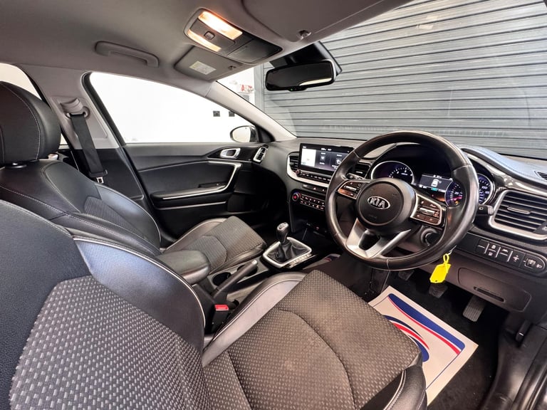 2021 Kia Ceed 1.6 CRDi MHEV 3 Euro 6 (s/s) 5dr HATCHBACK Diesel/Electric Hybrid Manual