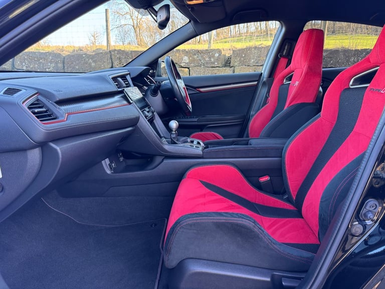 2018 (68) HONDA CIVIC 2.0 VTEC TYPE R GT 5DR MANUAL - 16,600 miles - 