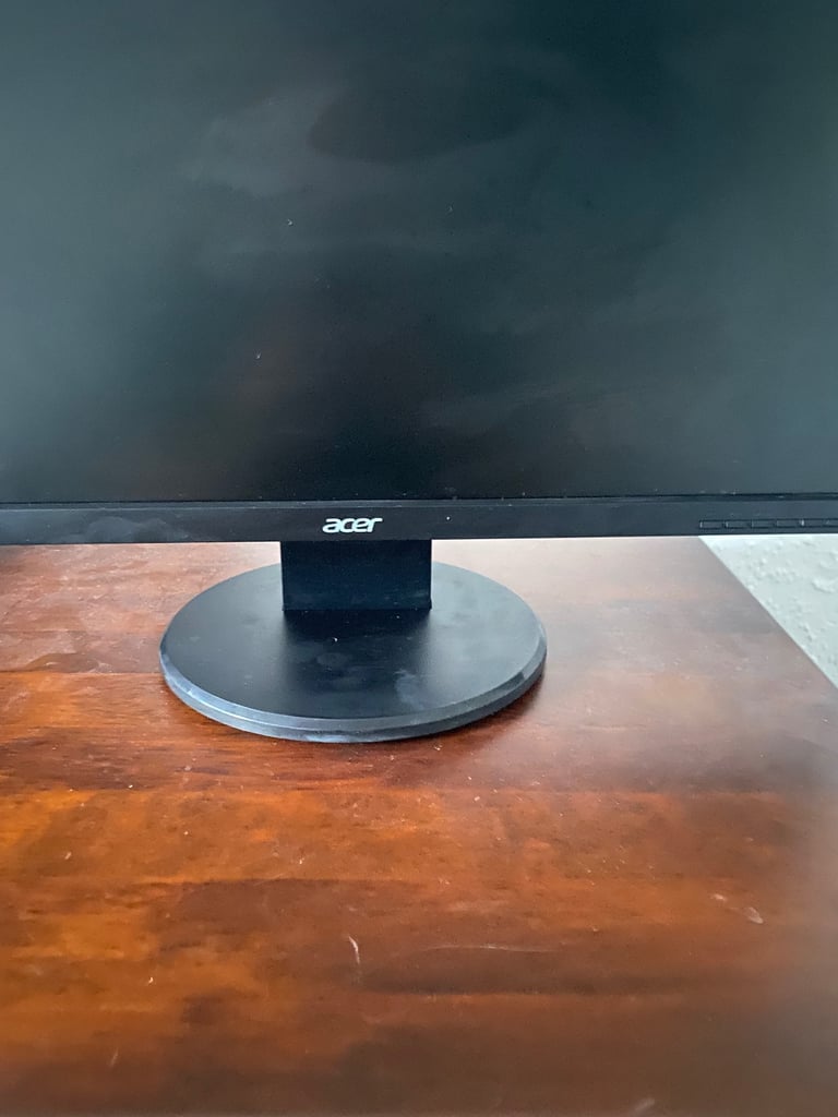 Acer V223HQL 21.5 inch VGA DVI-D 1920x1080 Monitor With Stand