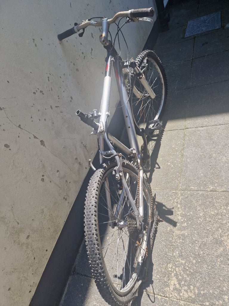 Bike ( part ) 