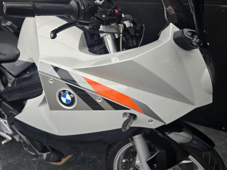BMW F 800 2011 HPI CLEAR | MOT, SERVICE & WARRANTY INCLUDED