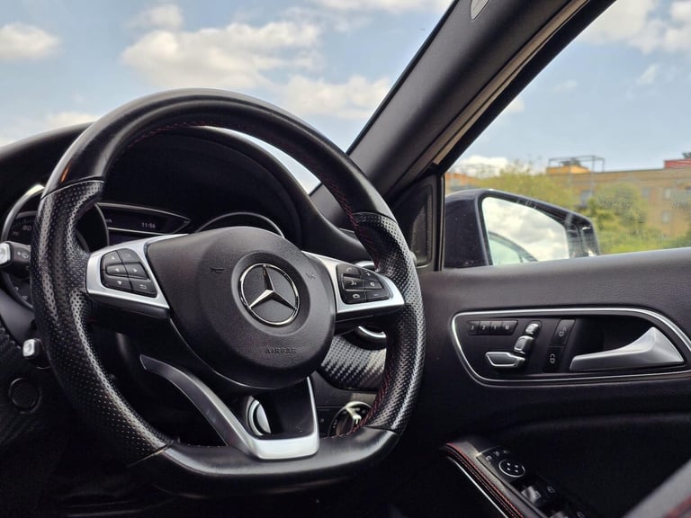 2017 Mercedes-Benz A-Class 2.1 A200d AMG Line (Premium Plus) 7G-DCT Euro 6 (s/s) 5dr Hatchback Di...