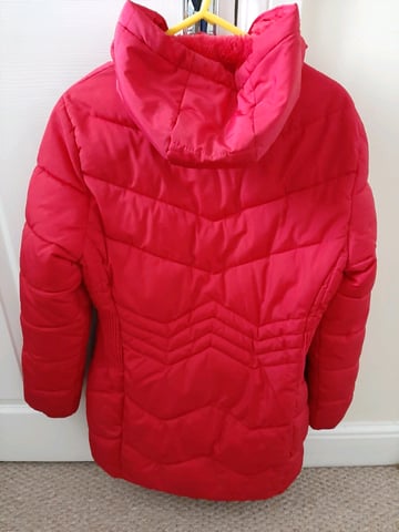 Red three cheap quarter length coat