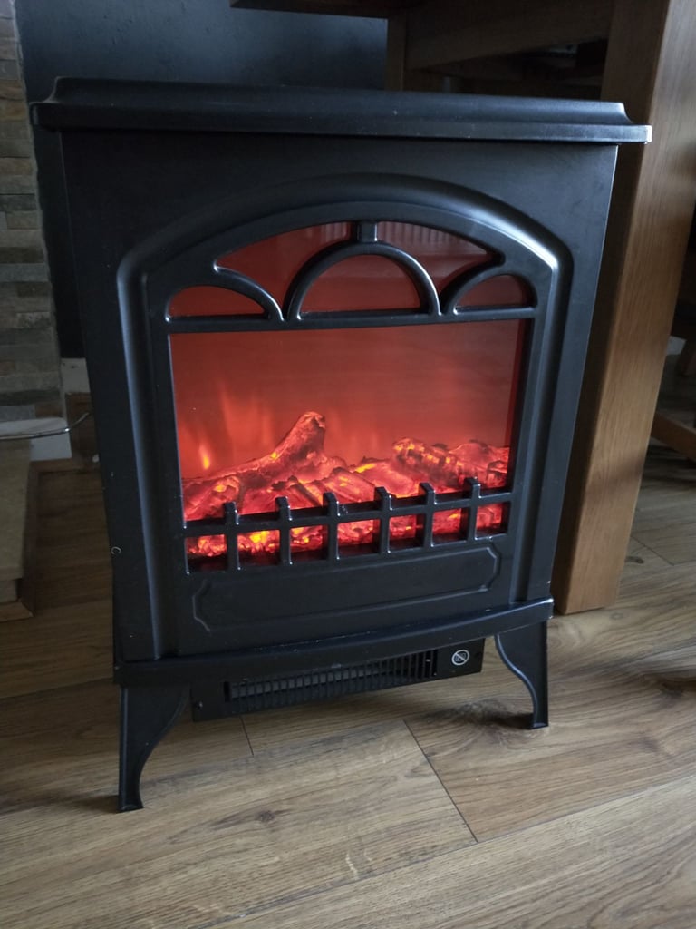 Electric stove heater fireplace/ chimney effect 